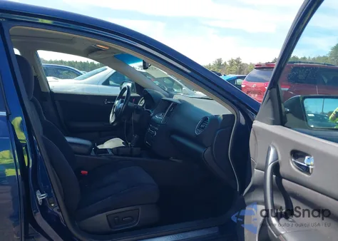 2013 Nissan Maxima 3.5 S z USA, uszkodzony, nr VIN 1N4AA5AP9DC805516